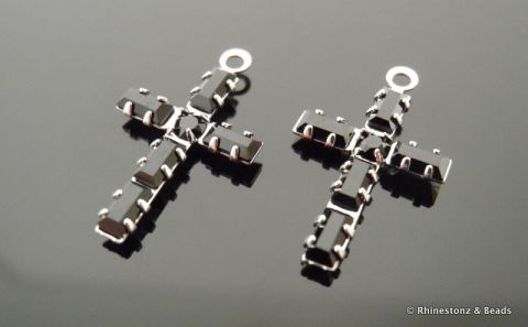 Swarovski Baguette Rhinestone Cross Jet 16mm